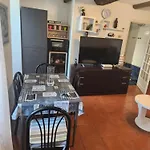 Apartment Du Bonheur Au Bord De Menton