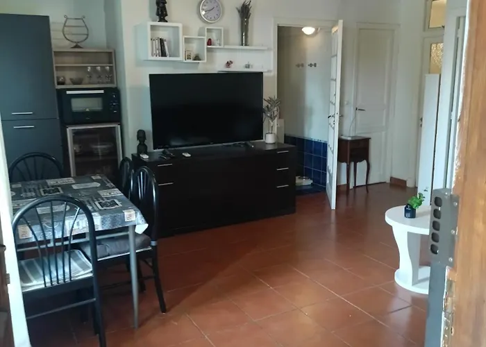 Du Bonheur Au Bord De מנטון