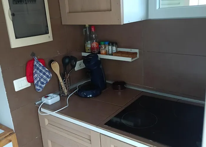 Du Bonheur Au Bord De * מנטון